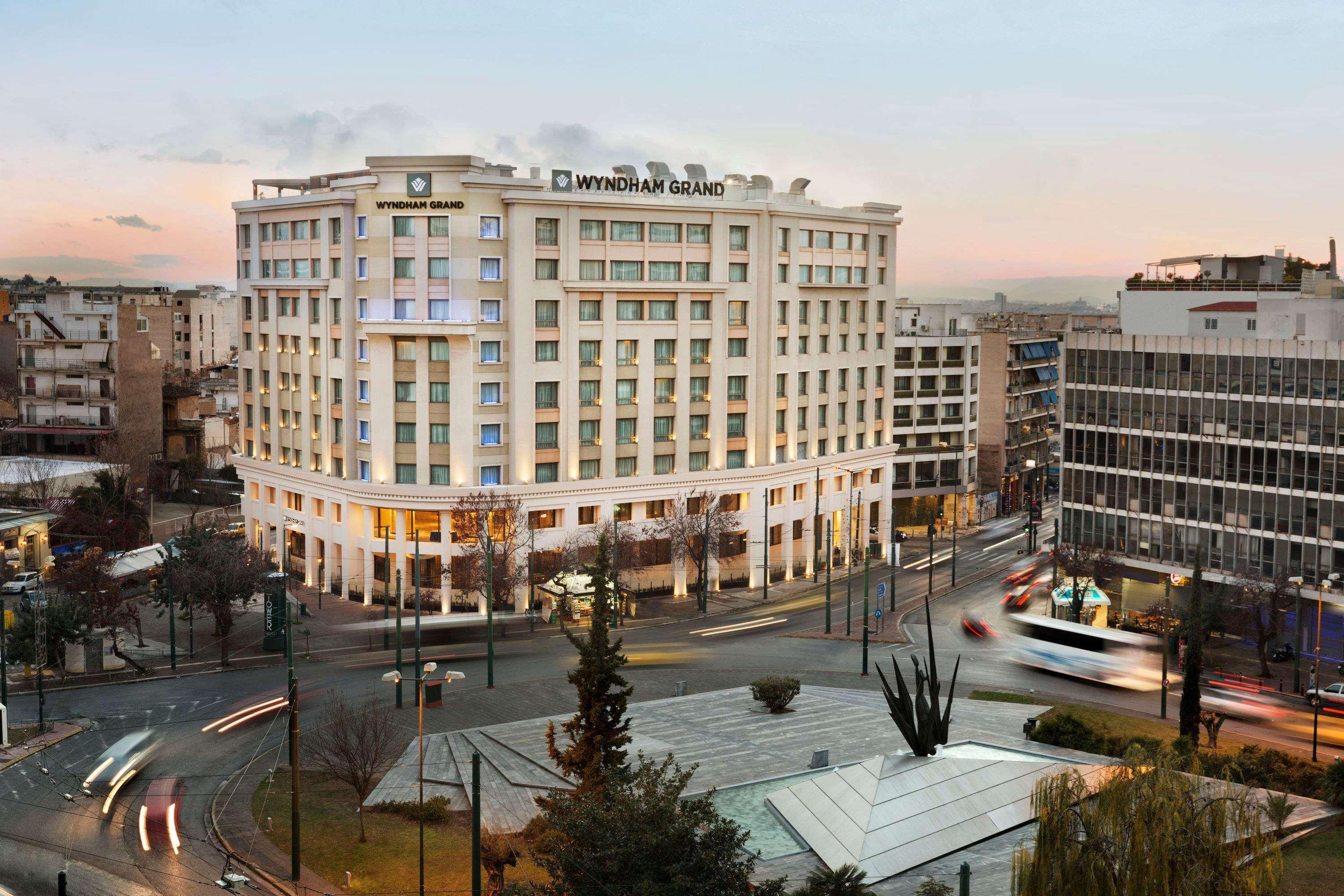 Hotel Wyndham Grand Athen Exterior foto